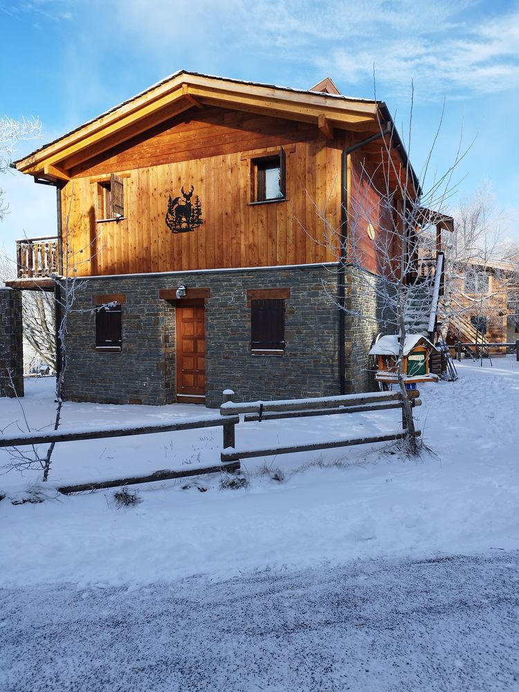 chalet cosy agrandi dans un style pur montagnard