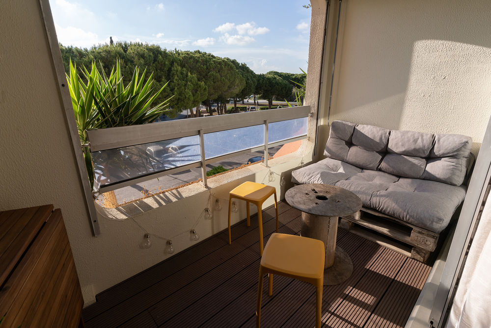 Studio rénové 28 m² + terrasse - Port de Carnon - Meublé