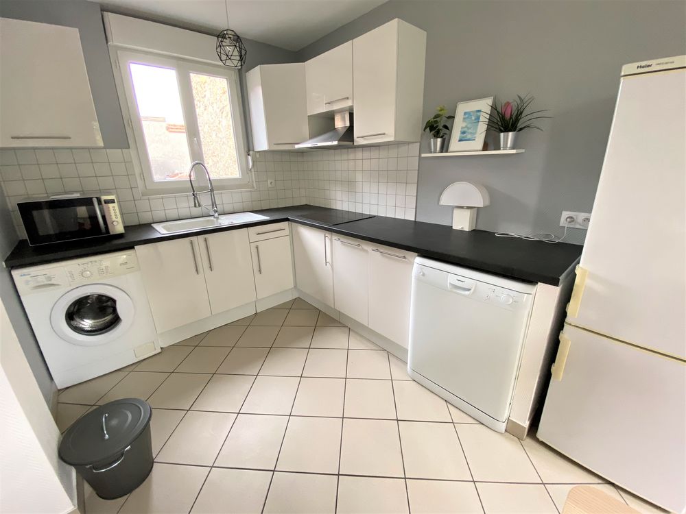Bel appartement meublé T2 centre-ville 43 m2 dernier étage