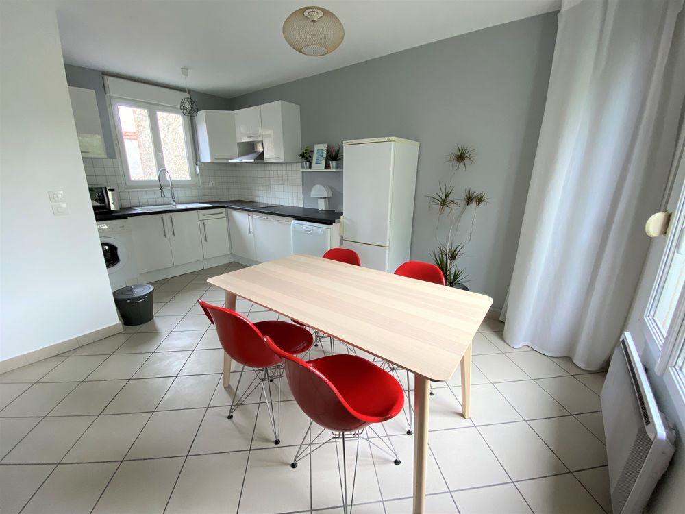 Bel appartement meublé T2 centre-ville 43 m2 dernier étage