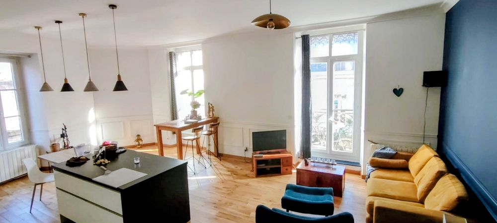 Appartement haussmannien de caractère ? 90 m² ? Hyper-centre