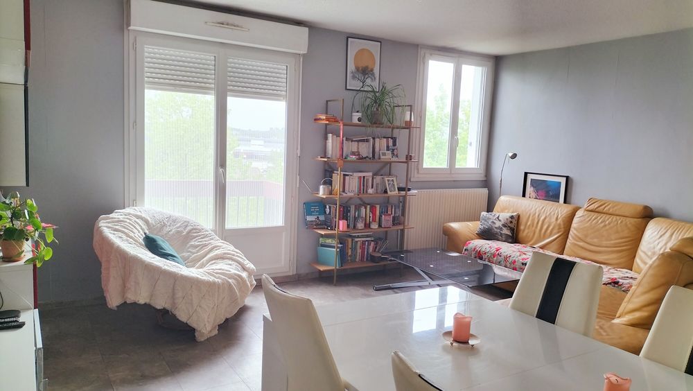 Appartement T4 - 80 m2 - Vue Pyrénées - Garage