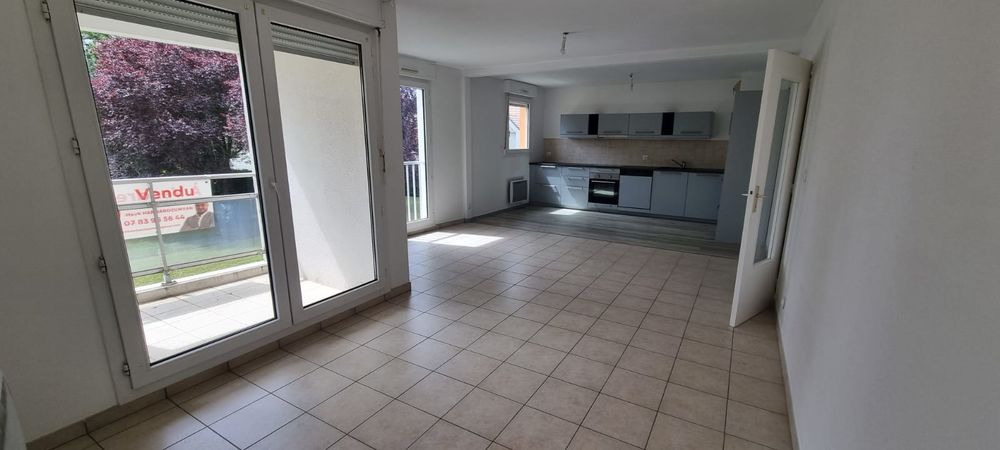 Appartement T3 Toison d'or 68m² avec cave et balcon