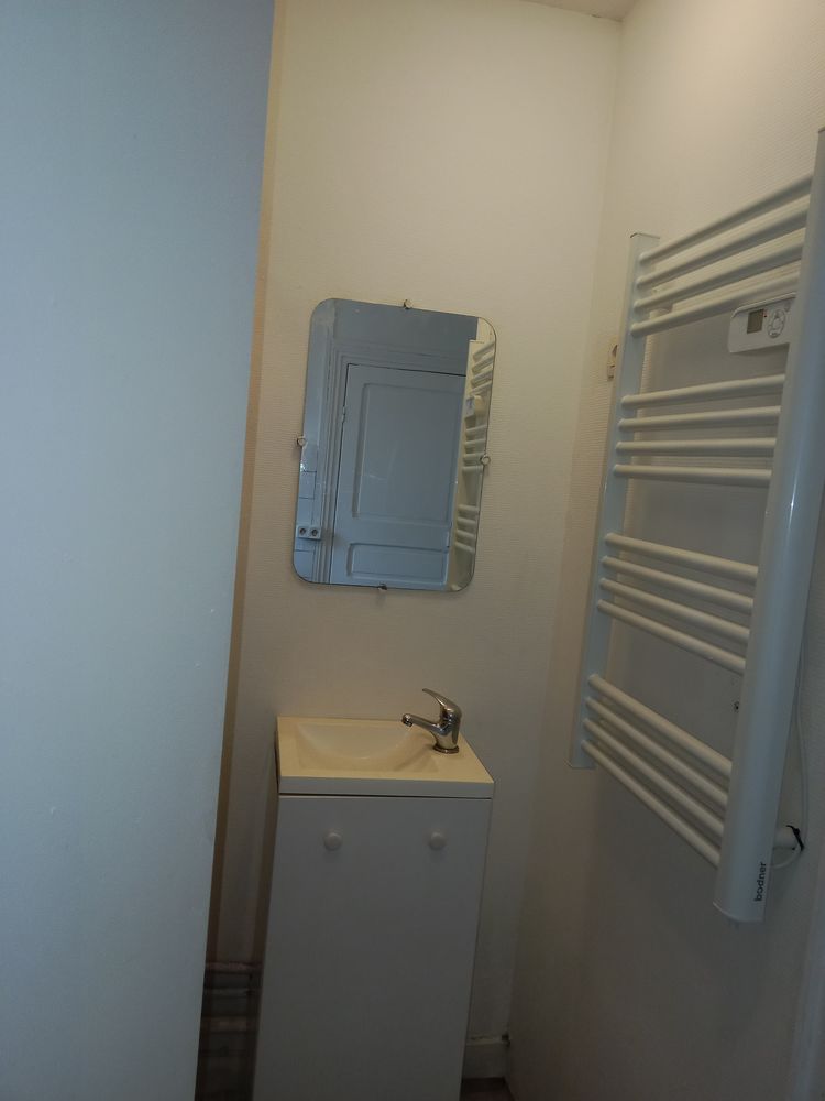 2 piece centre Nantes