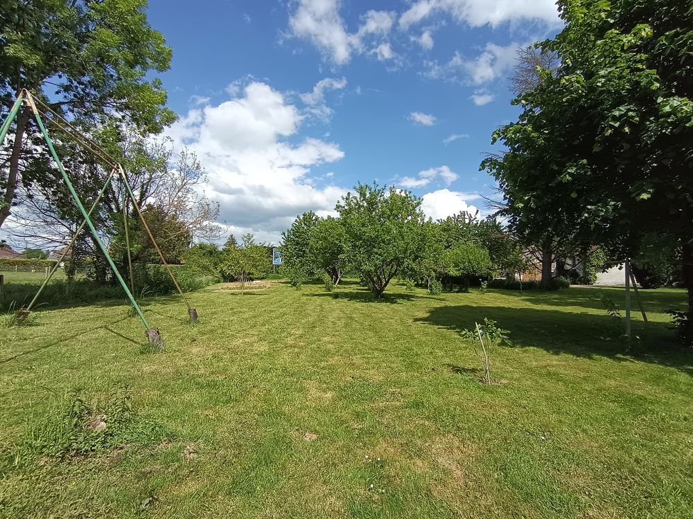 DOLE MAISON 8 PIECES 270m2 SUR TERRAIN 3600m2
