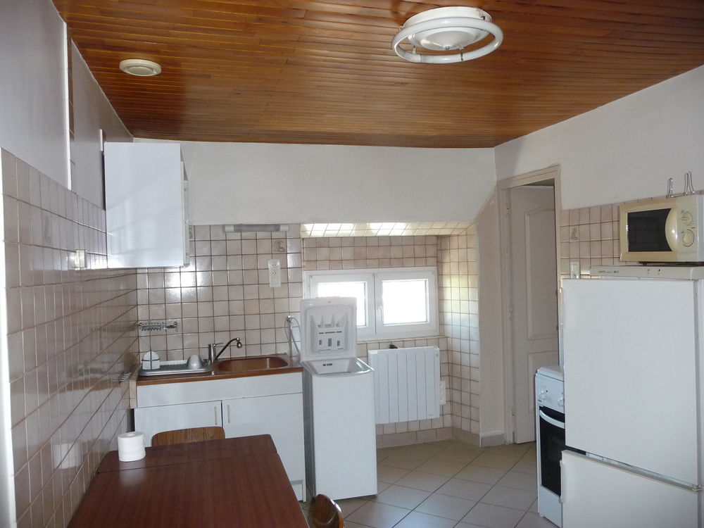 Appartement meublé T1 144m centre privas parking gratuit en