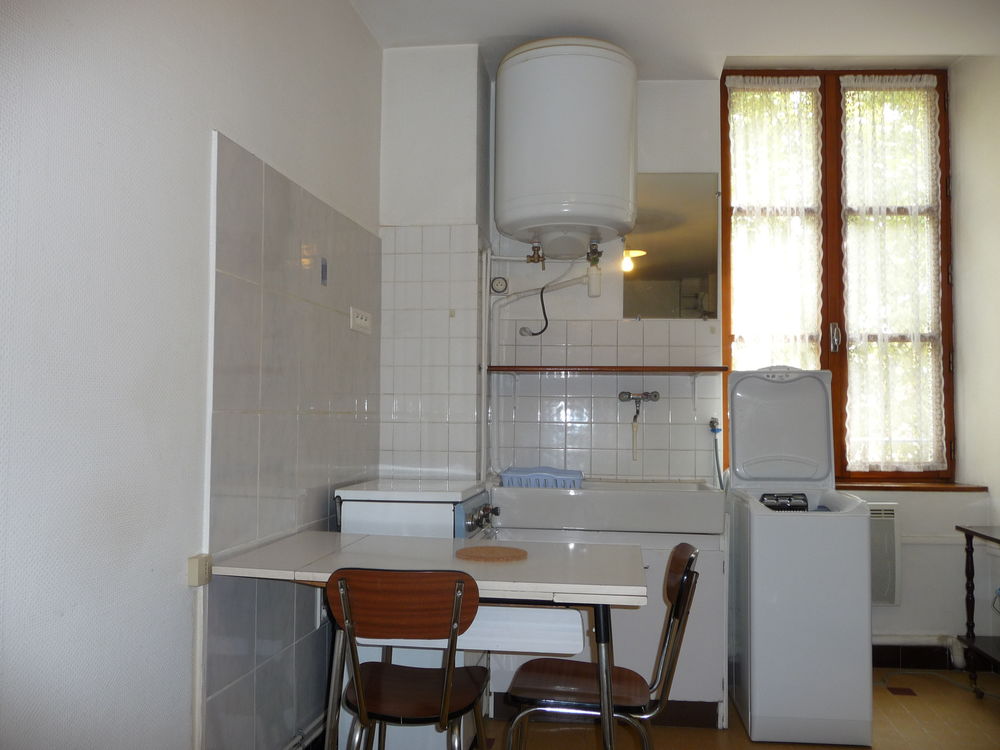 appartement meuble de 18mcalme ensoleillé privas centre