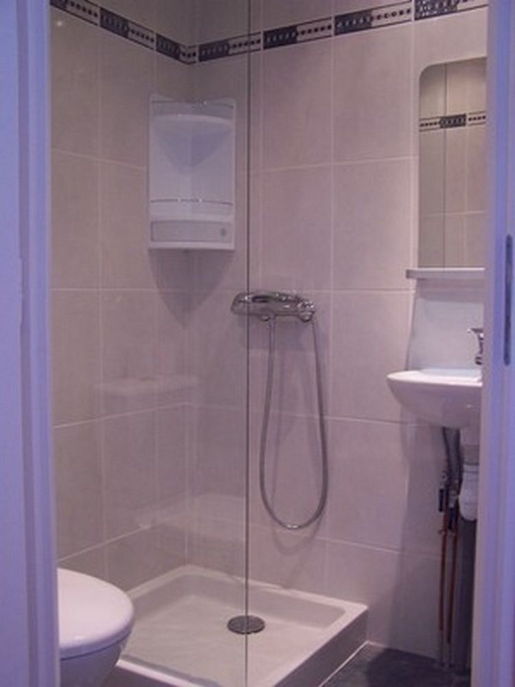 Chambre meublée