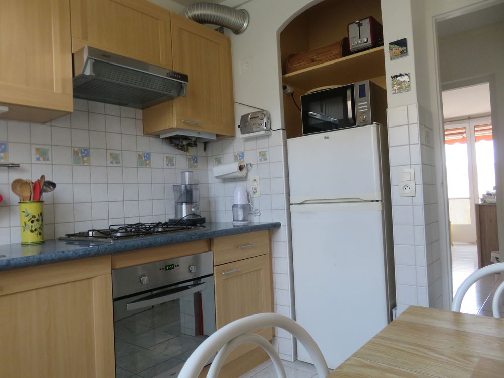 GRAND T2 MEUBLE EN TEMPORAIRE