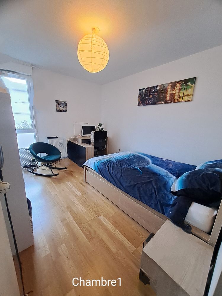 Appartement 4 pièces . Grenoble Jean Perrot