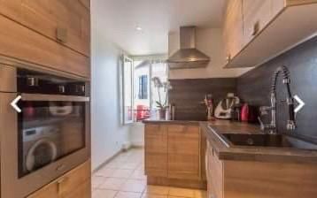 Appartement atypique type F2 à deux pas du centre-ville de M