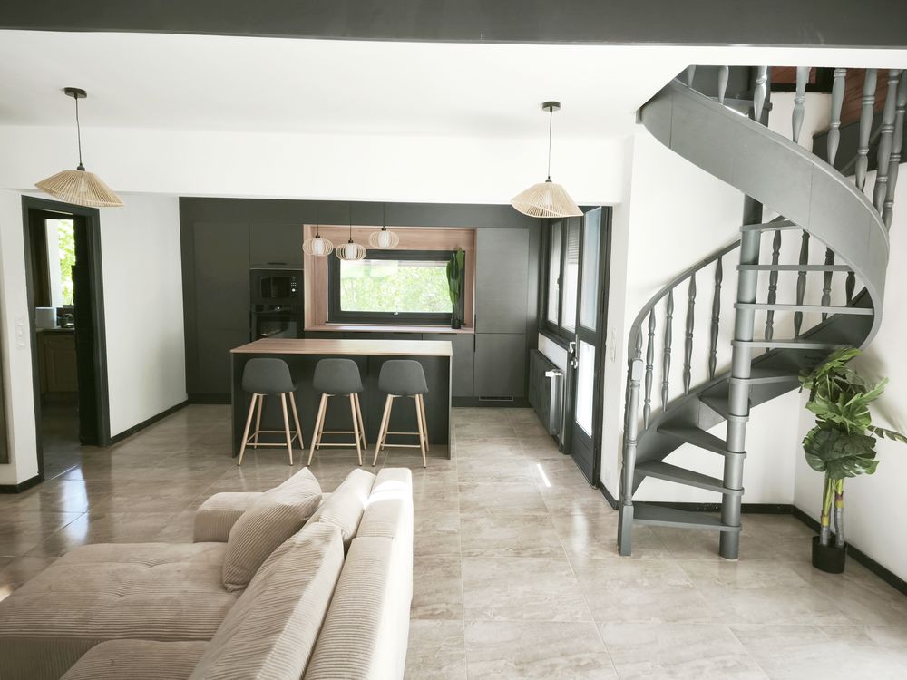 propriété 11 piéces 300m2
