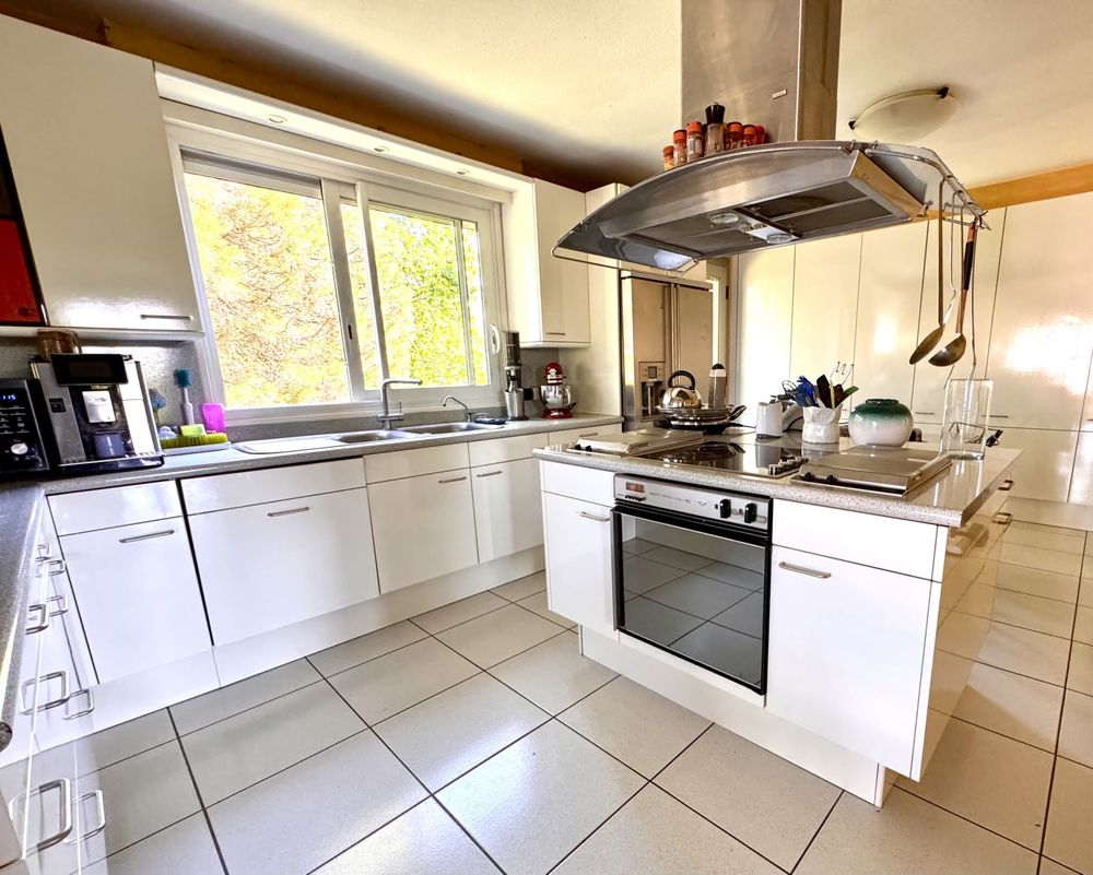 Maison de 268 m², 5 chambres & 3 SdB, 3600m² de terrain.