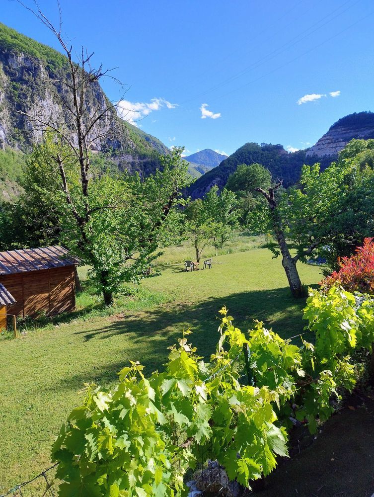 maison au calme et habitable de suite
