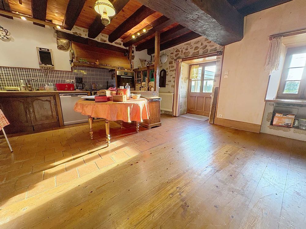 LONGÈRE GÂTINAISE DE 190 M² , CLIMATISÉE TOUTES SAISONS