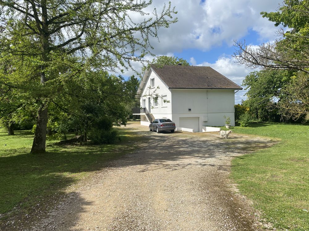 Maison individuelle de 140m2 sur 2900m2 de terrain