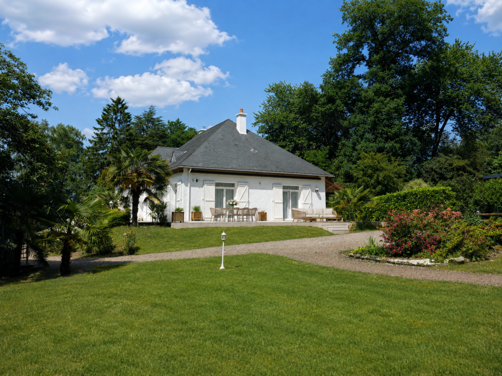 Maison 7 pièces 210m²