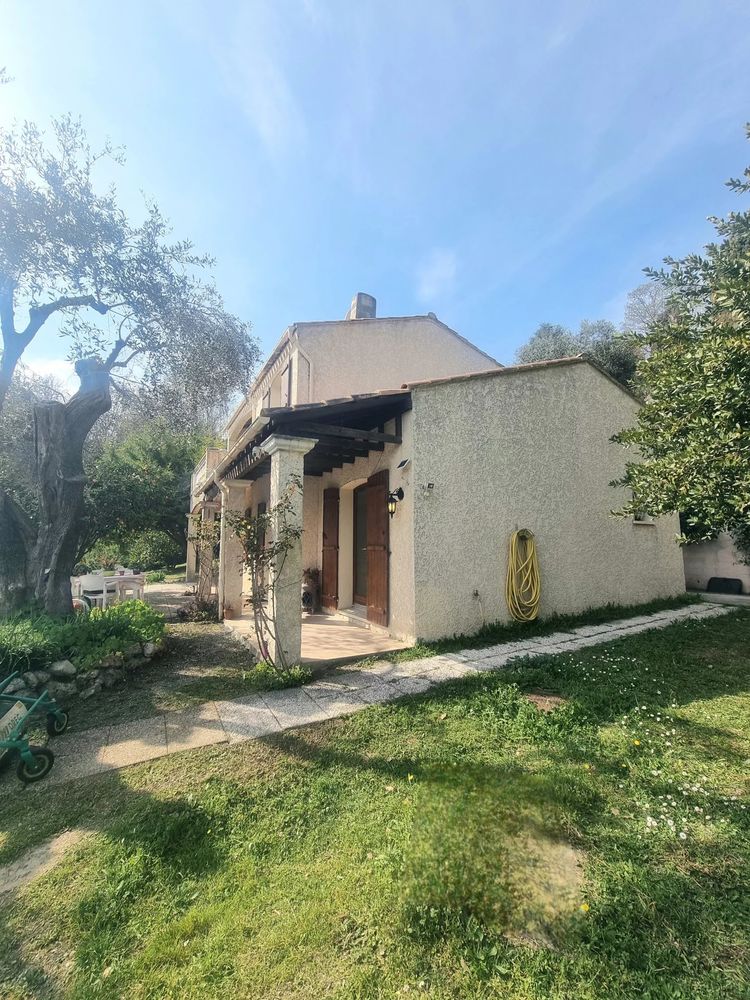 Villa à Carros Village ? 06510 ? ?589 000 €? ?