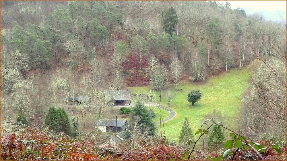Grand chalet SUR GRAND TERRAIN AU CALME