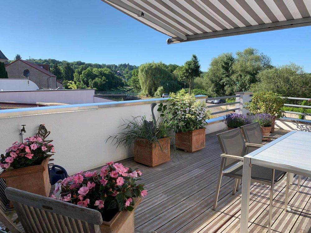 F4 STANDING DE 140 M² AVEC TERRASSE DE 40 M²
