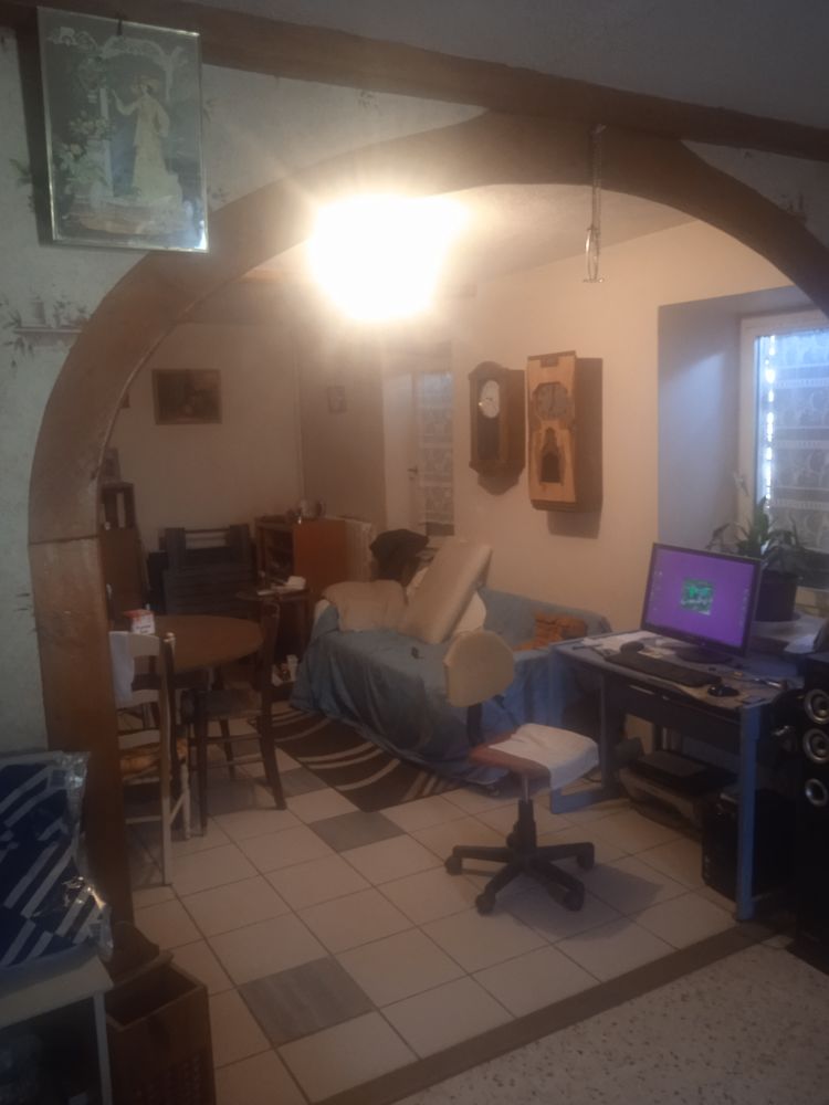 Maison en campagne avec BC de pièces annexes