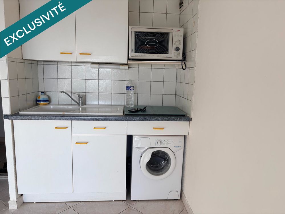 Un appartement de type T2a situé au 2eme étage du bâtiment E