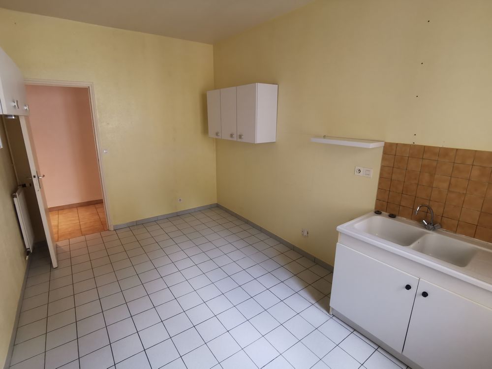 Appartement +garage avec portail motorisé idéal centre ville