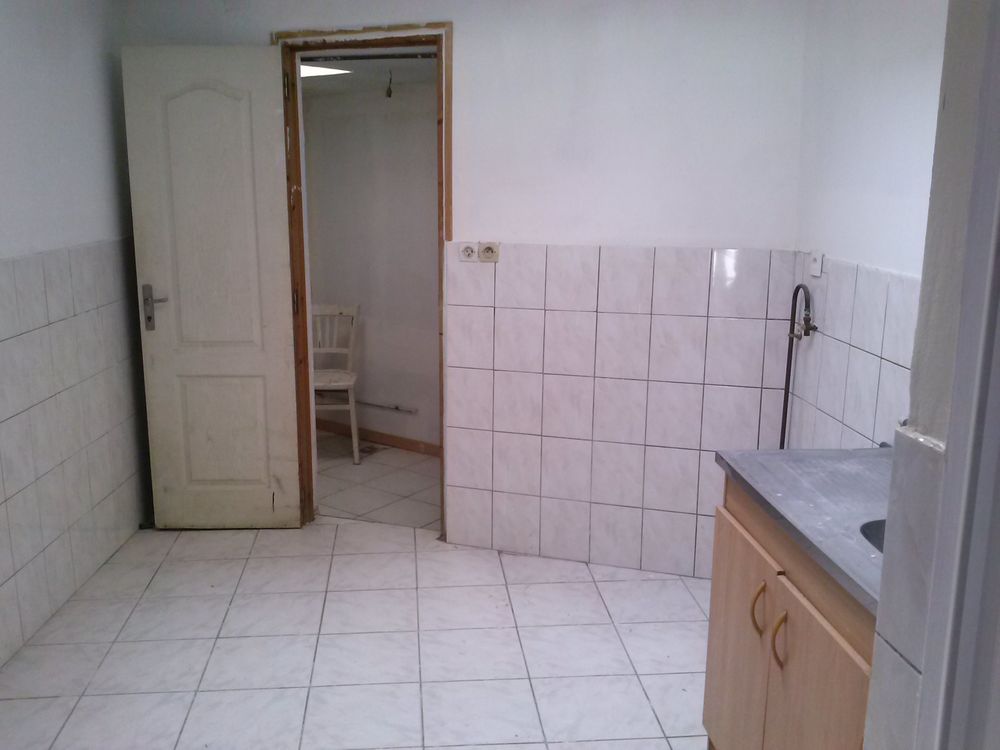 Maison type 1930, grand salon + 3 chambres
