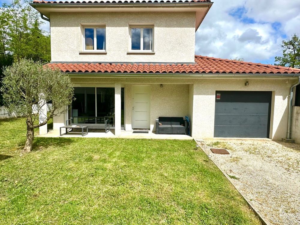 Villa 5 chambres - Ecully le perolier très calme - 120m2