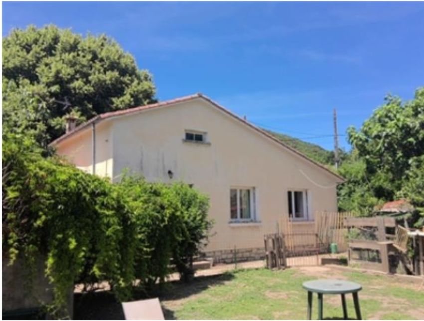 Maison 4 chambres avec jardin et Mazet