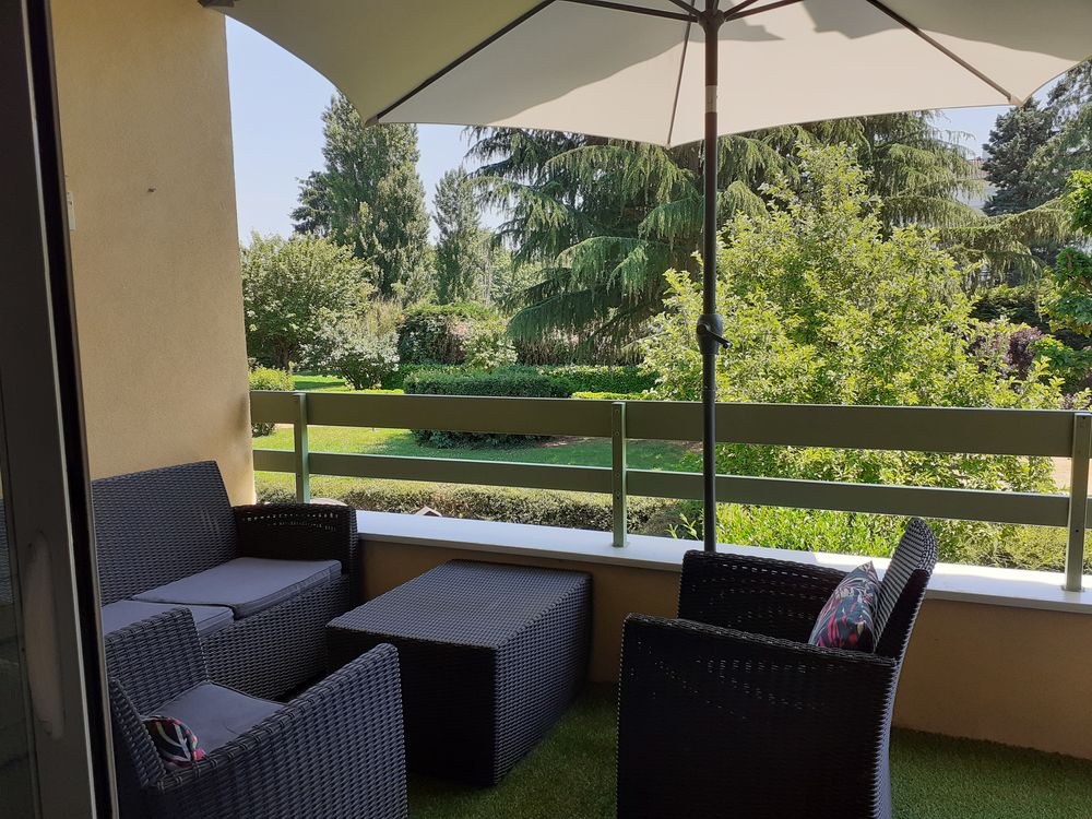 RARE A CHAMPAGNE AU MONT D'OR : appartement 3 pièces ? 97,8m