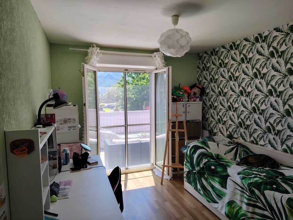 Appartement-Maison en Attique 1er-jardin 150 m2, terrasse balcon 25 m2, vue dégagée Jura, Alpes