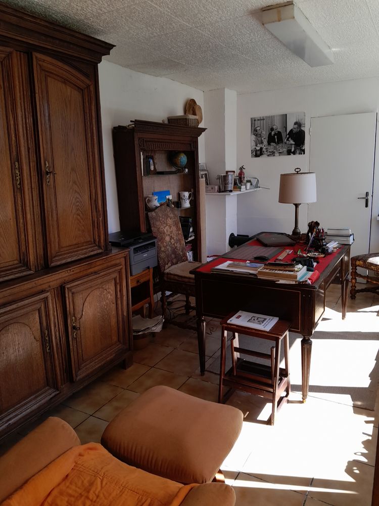 Au centre du bourg, maison traditionnelle