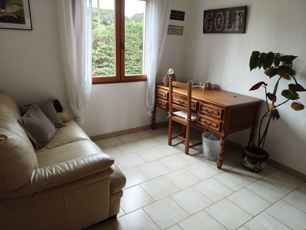 maison plain pied avec piscine, forage et suite parentale