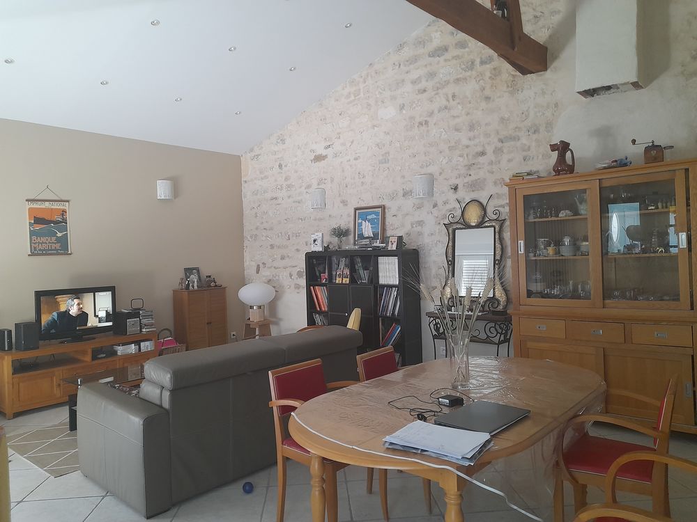 Maison plein F3 très bien entretenue proche du centre vill