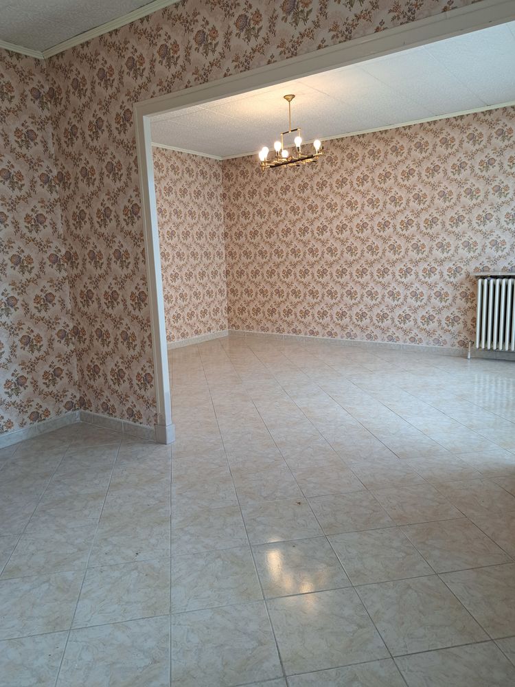 MAISON 108 M2 MEYZIEU A PROXIMITE DE TOUTES COMMODITES