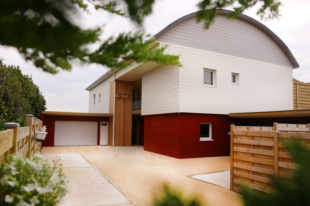 T2 MEUBLE TRES LUMINEUX A L'ANNEE
