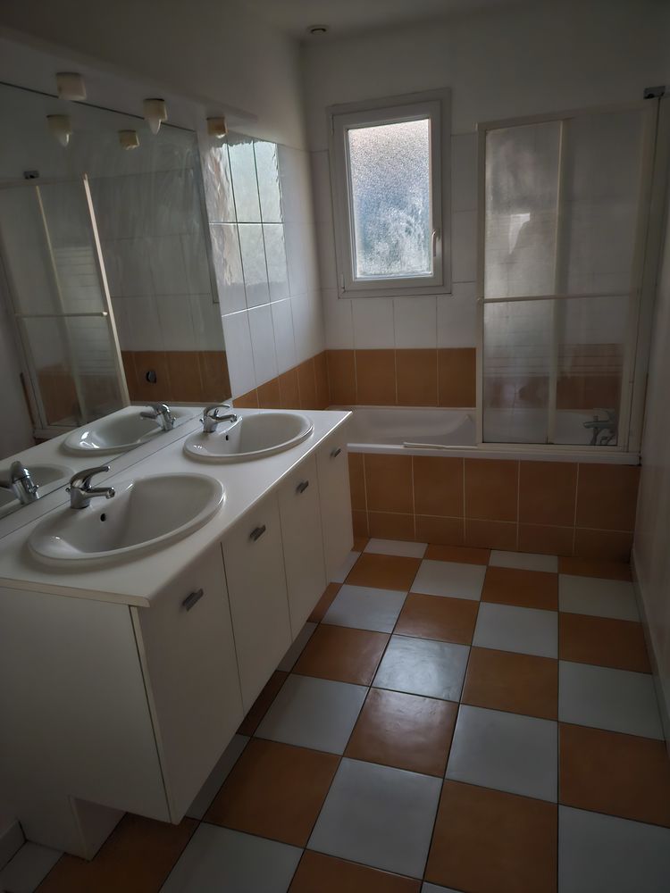 Maison T5 89 m2 1020€ Villiers-charlemagne