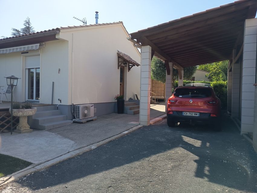 Maison 4 chambres rénovée, 102 m², piscine, carport