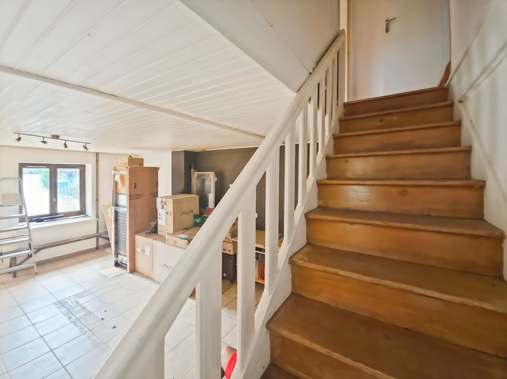 86 M2 - 4 chambres - climatisée - gros potentiel ++ terrasse
