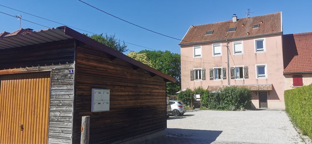 Appartement F6. 107m2. Héricourt 70