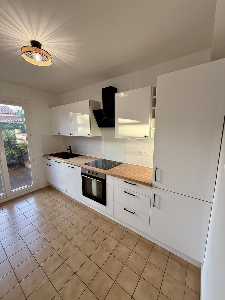 Maison 90 m2 rénovée avec garage et jardin