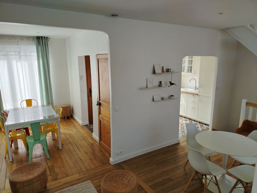 Maison de charme à Fresnes, limite Antony (50m)