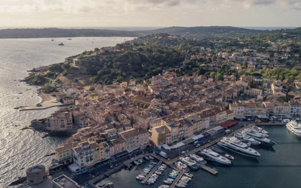 APPARTEMENT 82M2 3 TERRASSES JARDIN AU COEUR DE SAINT TROPEZ