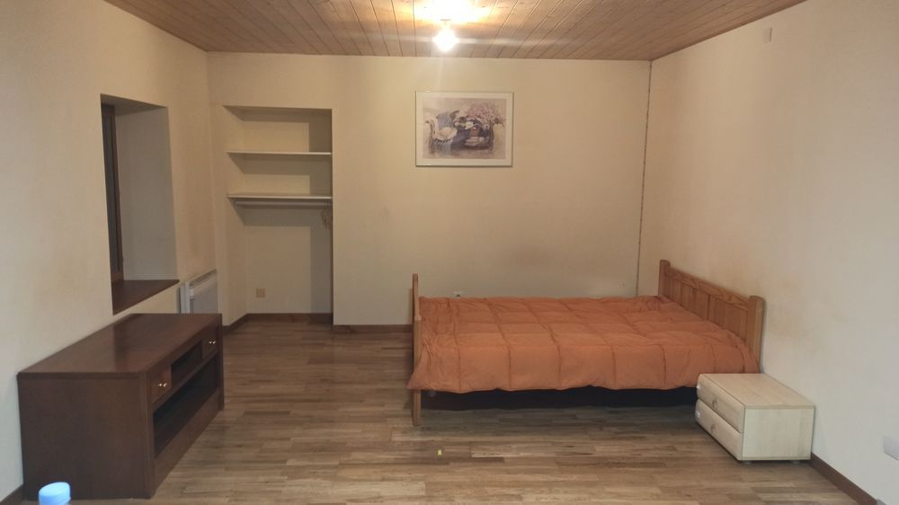 ST JULIEN-EN-GENEVOIS, à 1 minute de Soral Studio MEUBLE