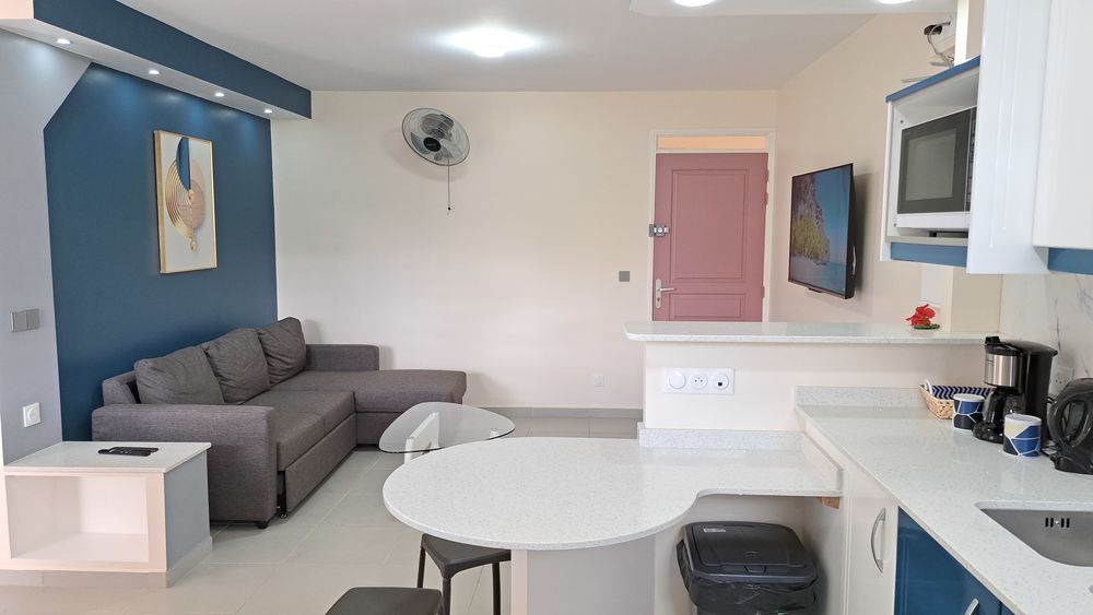 Appartement T2 meublé tout confort avec piscine, Petit-Bourg