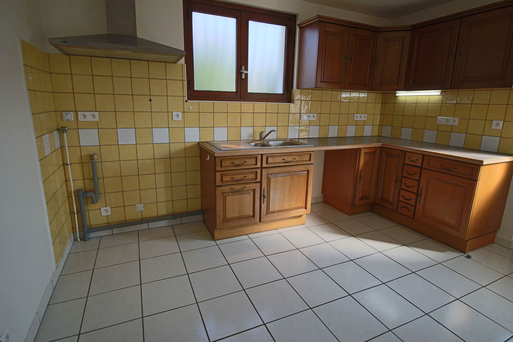 Appartement T3 au 1er étage d'une villa ave un garage 20 m²