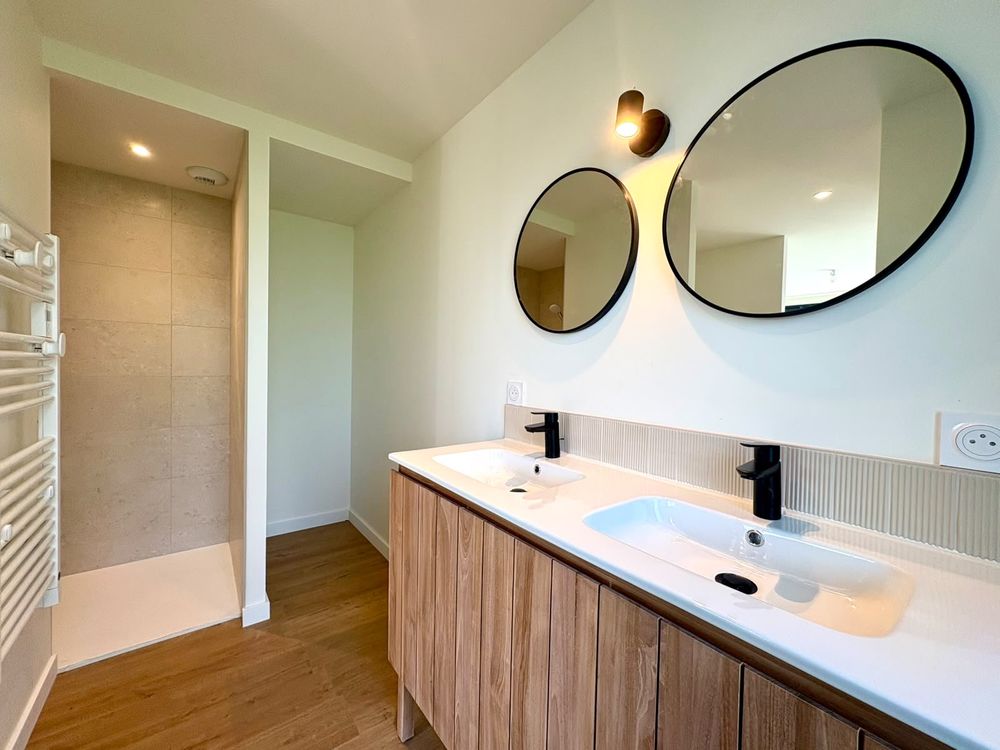 Maison rénovée - DPE B - Vie de plain pied