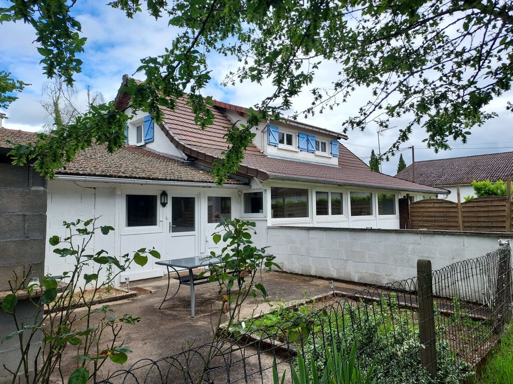 MAISON A SOUGY SUR LOIRE 5 MIN DE DECIZE ET 2H DE PARIS