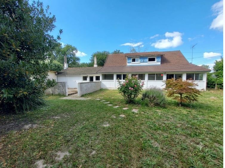 MAISON A SOUGY SUR LOIRE 5 MIN DE DECIZE ET 2H DE PARIS